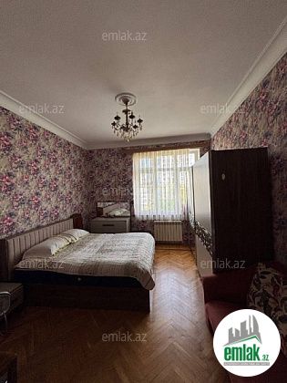 Satılır 4 otaqlı 120 m² köhnə tikili 28 May m — Mənzil (7)