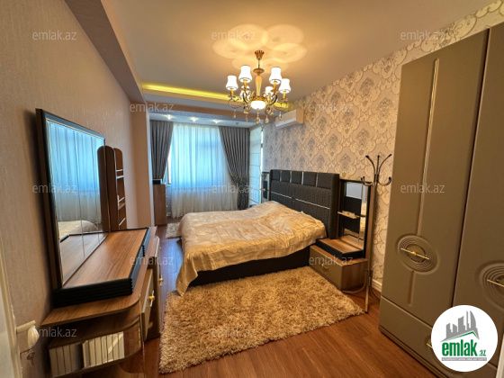 Satılır 4 otaqlı 180 m² yeni tikili 8 Noyabr m — Mənzil (5)