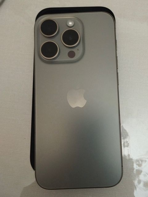 Apple iPhone 15 Pro Natural Titanium 256GB/8GB — Bakı