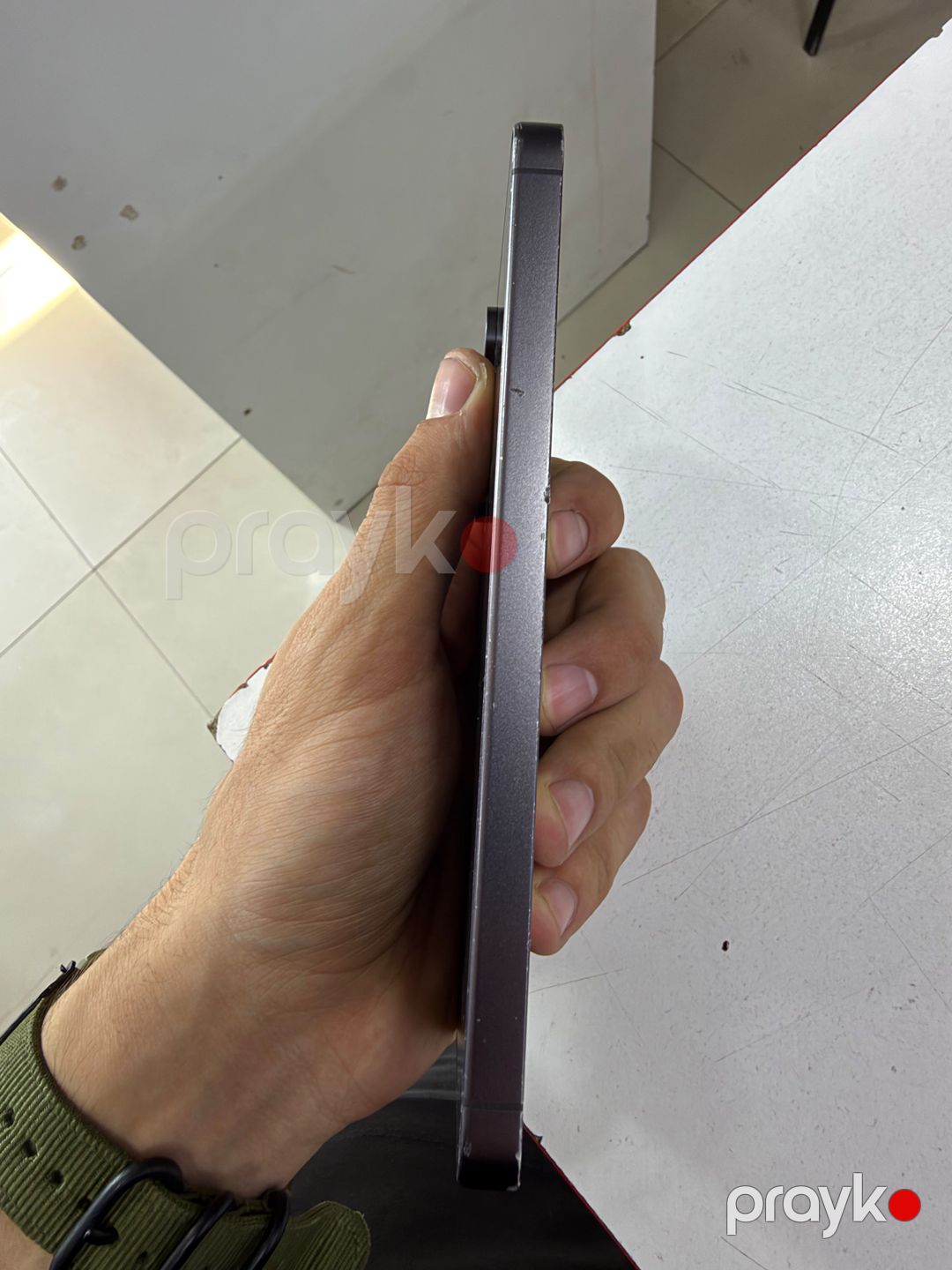 Samsung Galaxy s24 fe telefonun cızığı və əziyi var poçta qeydiyyatdan kerimek pulsuzdur işləməyinə cavabdehəm — Samsung, Bakı (4)