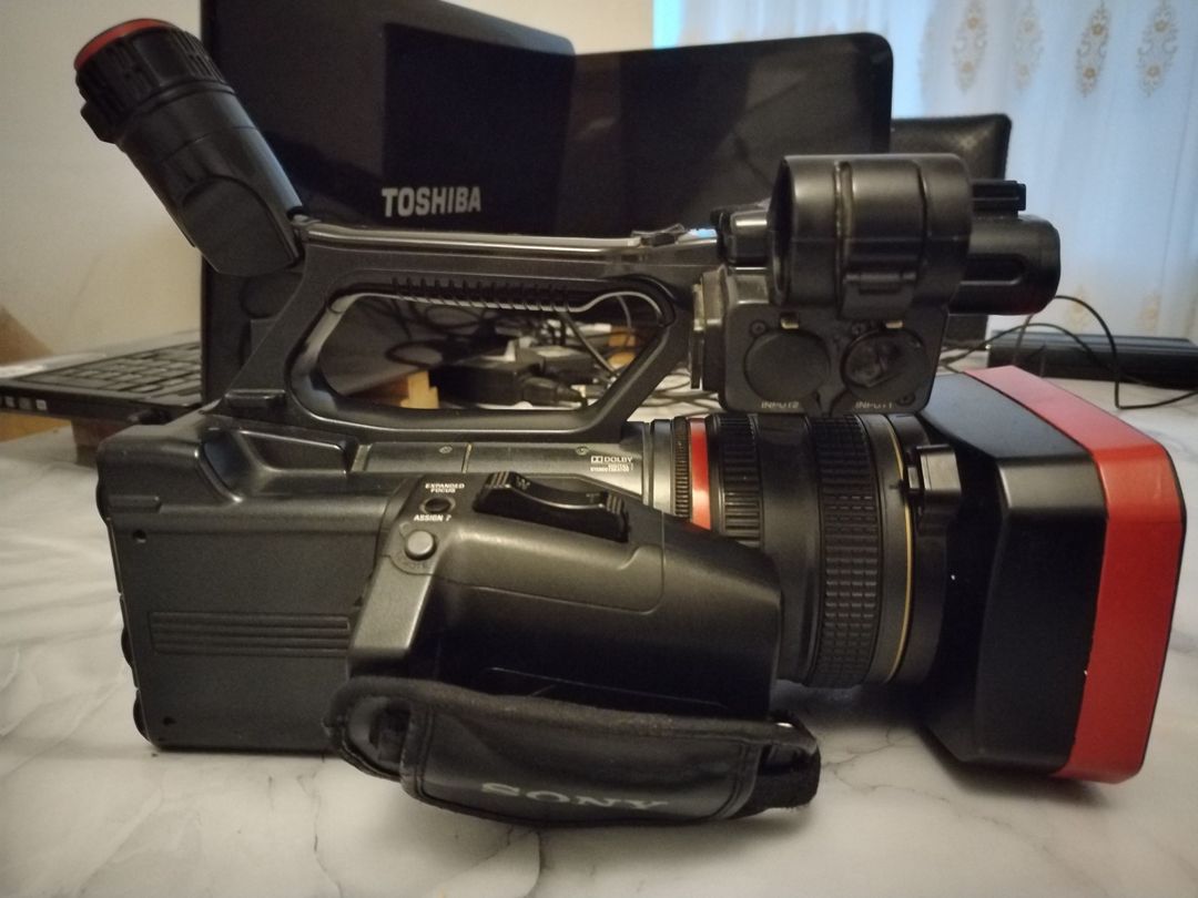 Videokamera Sony AX2000 — Səs texnikası, Balakən (5)