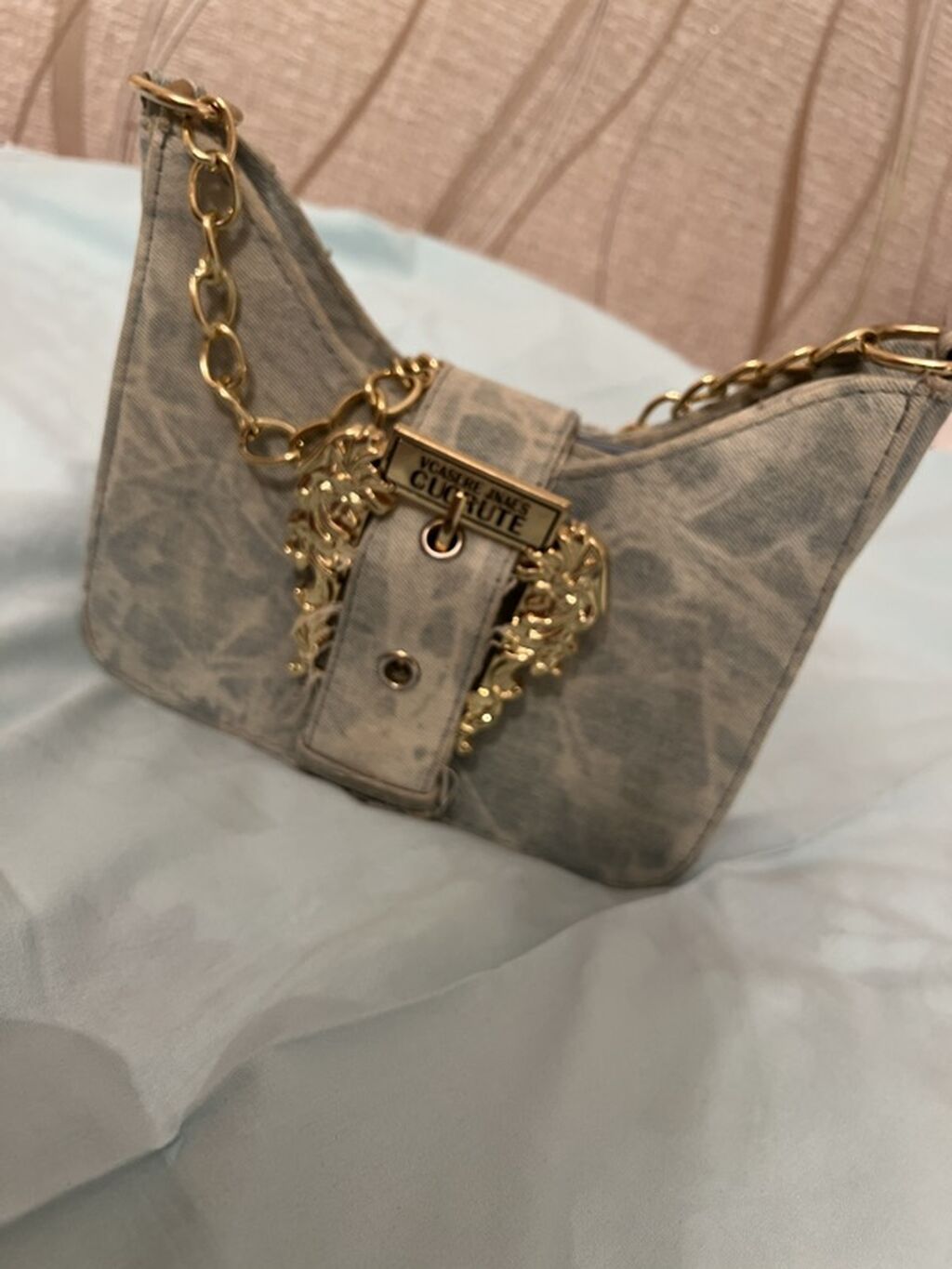 Juicy Couture tərzində zəncirli çiyin çantası - Material: açıq rəngli — Çantalar, çamadanlar, cüzdanlar, Bakı