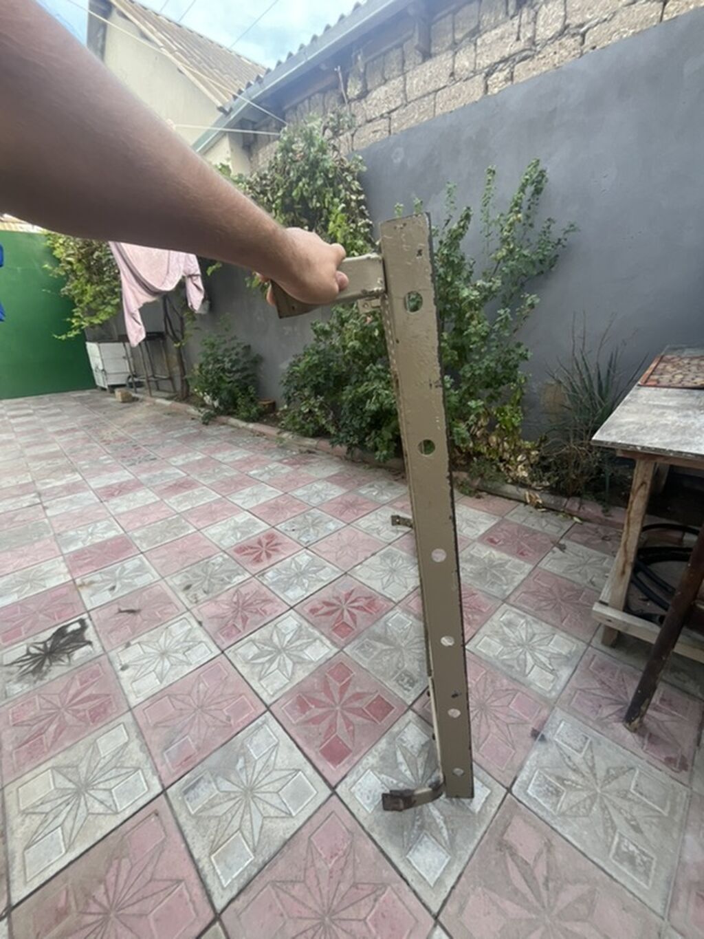 Məhsul: Metal pəncərə barmaqlığı (dəmir təhlükəsizlik qəfəsi) Təsvir — Pəncərələr, qapılar, balkonlar, Digah (5)
