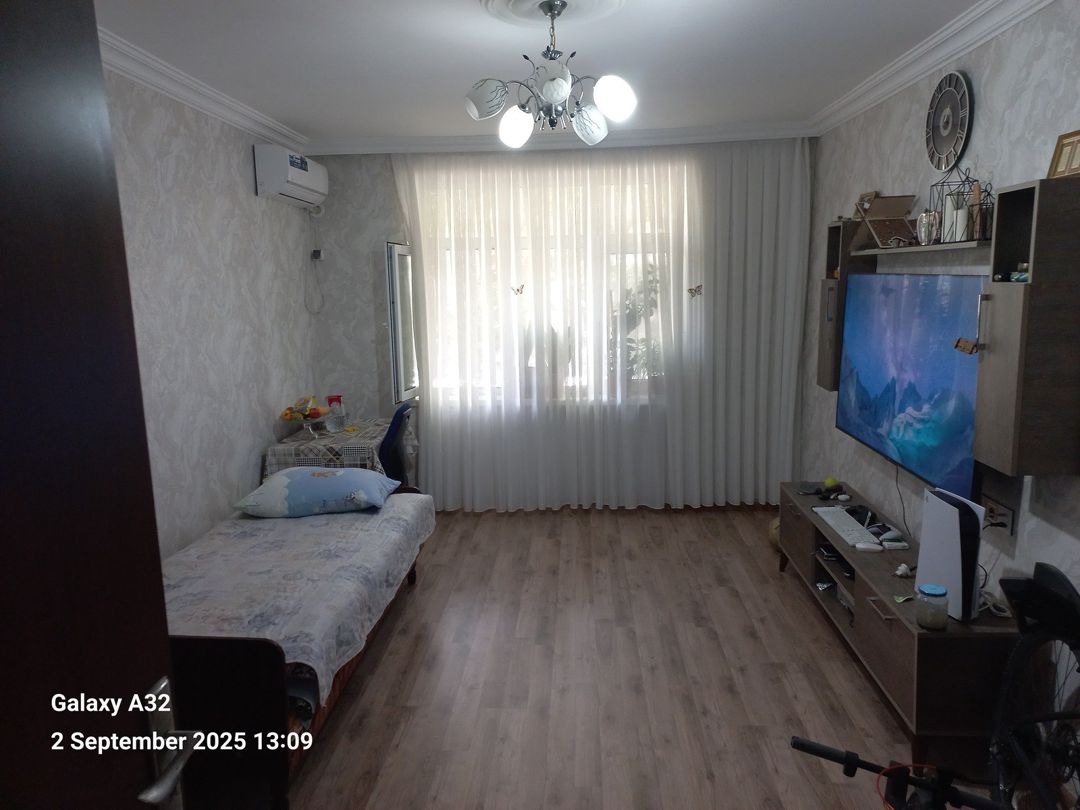 Satılır 3 otaqlı köhnə tikili 65 m² — Mənzil, Bakı (2)