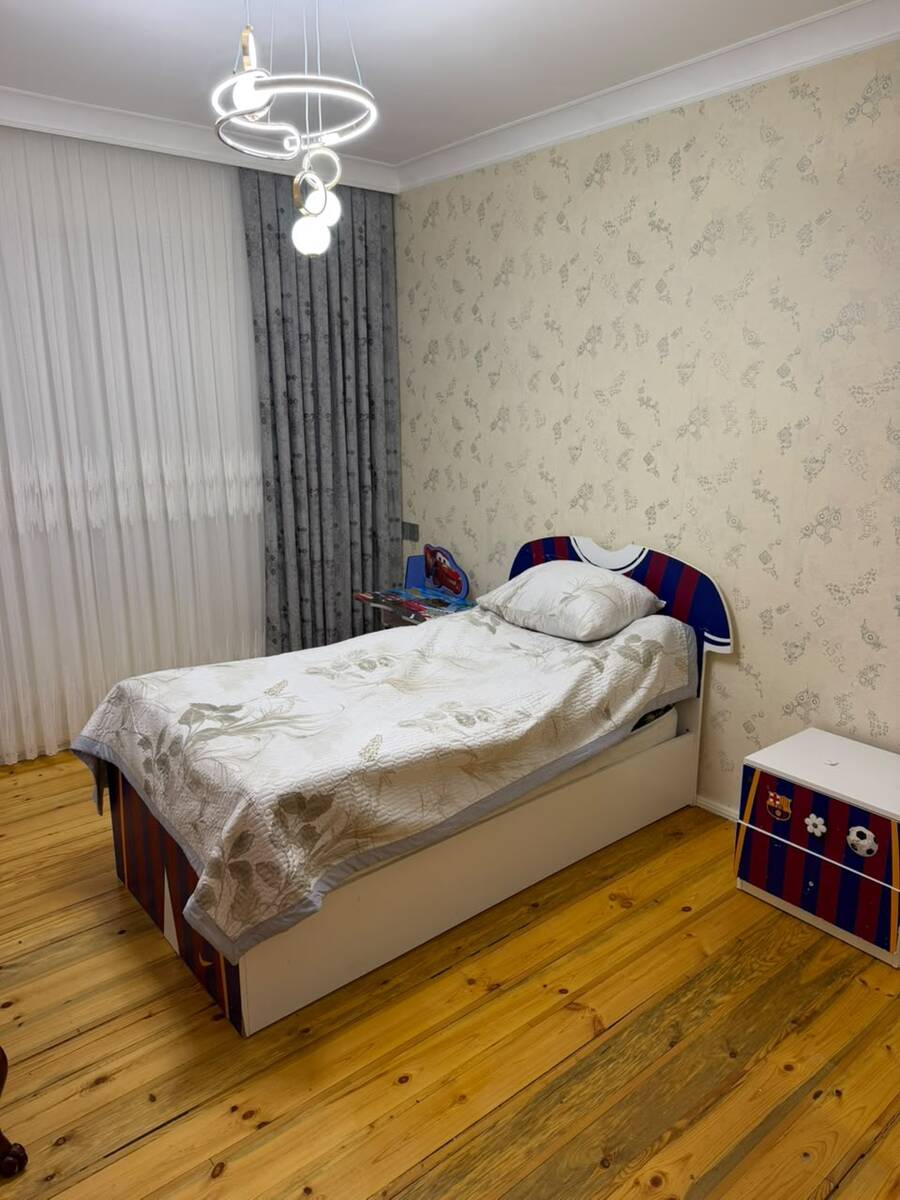 Satılır 4 otaqlı köhnə tikili 110 m² — Mənzil, Bakı (7)
