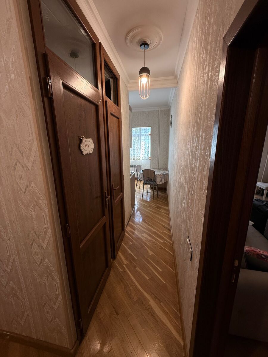 Satılır 2 otaqlı köhnə tikili 65 m² — Mənzil, Bakı (5)