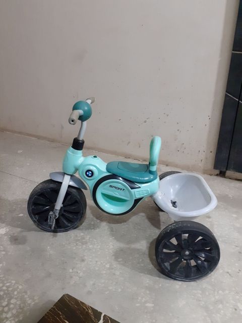 Uşaq üçtəkərli velosipedi – pedallı model - Rəng: açıq yaşıl/boz — Xırdalan