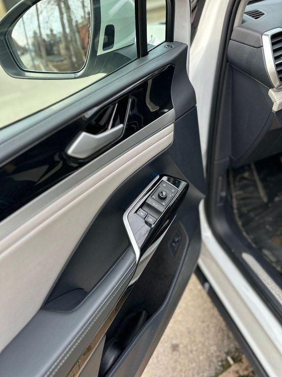 Volkswagen ID.6 X, 84.8 kWh, 2024 il, 70 000 km — Avtomobillər, Yevlax (12)