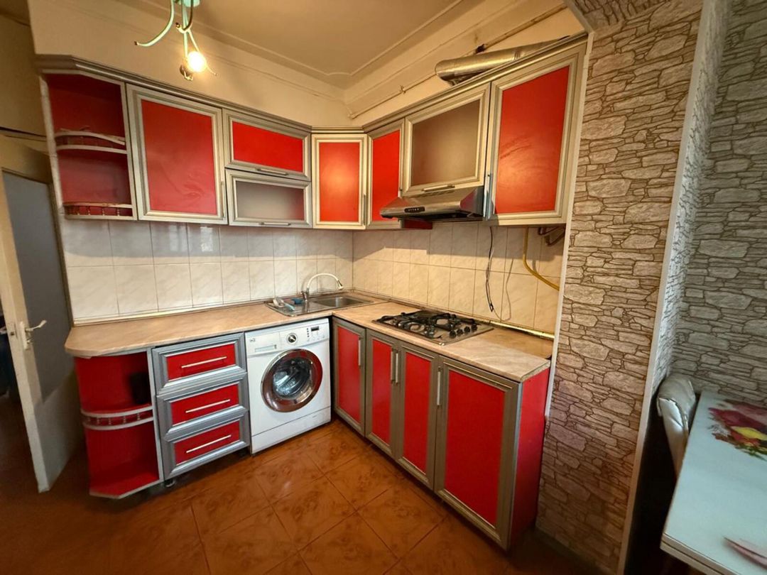 İcarəyə verilir 3 otaqlı köhnə tikili 80 m² — Mənzil, Bakı (5)