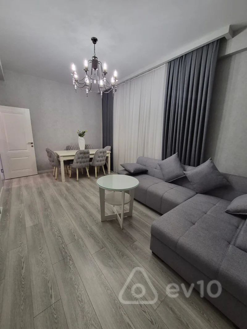 2 otaqlı mənzil, 84 m², Bakı, İlham Müzəffəroğlu küçəsi 24 — kirayə — Bakı
