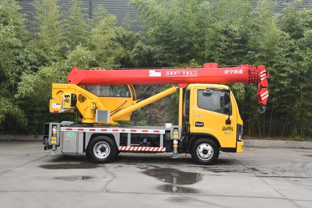 Avtokran "DongFeng", 2024 il — İnşaat texnikası, Bakı (2)