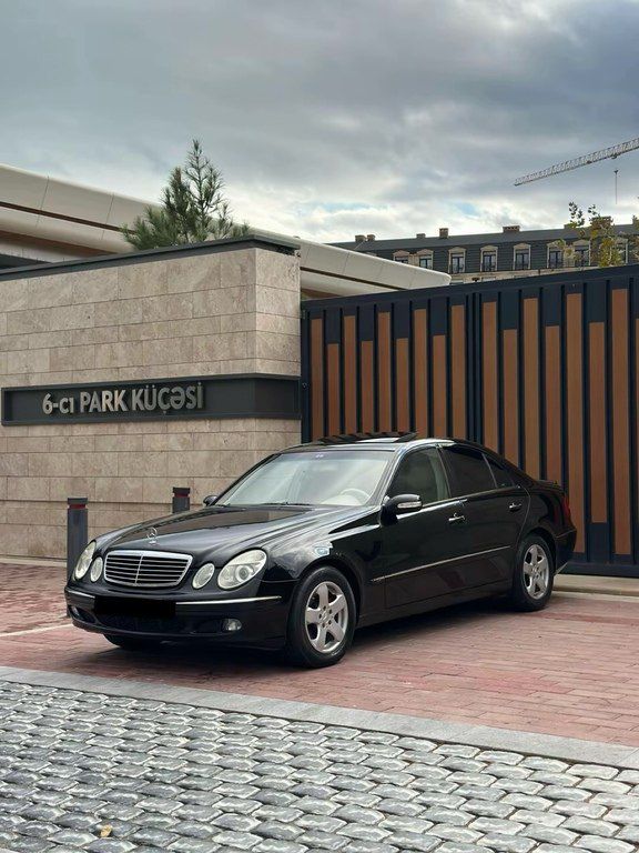 Mercedes E 320, 3.2 L, 2004 il, 324 000 km — Avtomobillər, Bakı (3)