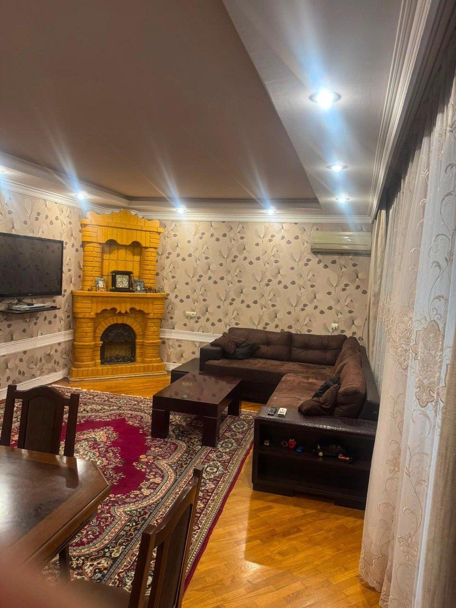 Satılır 4 otaqlı köhnə tikili 120 m² — Mənzil, Bakı (4)