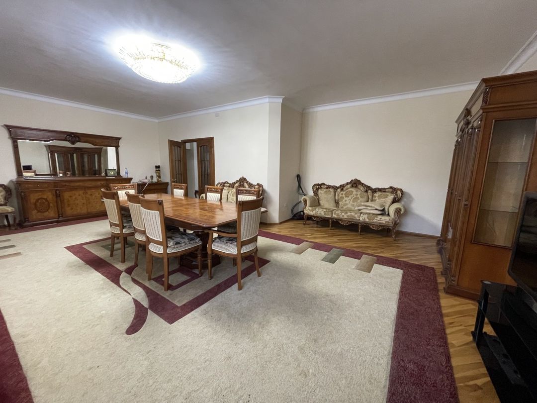 İcarəyə verilir 3 otaqlı yeni tikili 180 m² — Mənzil, Bakı (4)