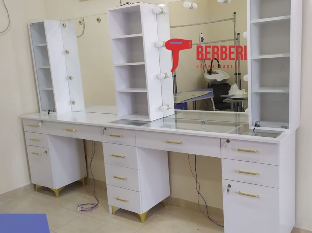 Vizaj/saç ustaları üçün professional vizaj masaları və salon güzgü — Masalar, Bakı (5)