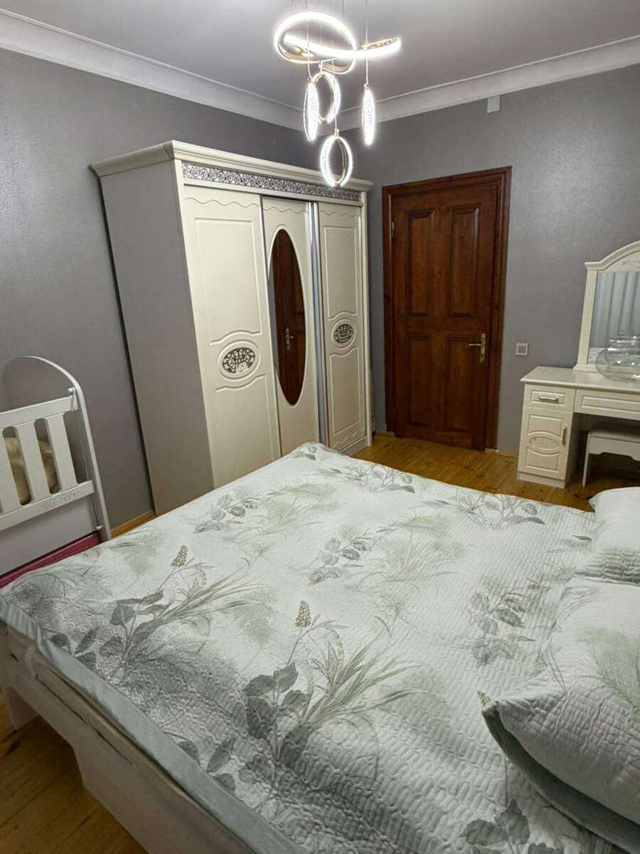 Satılır 4 otaqlı köhnə tikili 110 m² — Mənzil, Bakı (4)