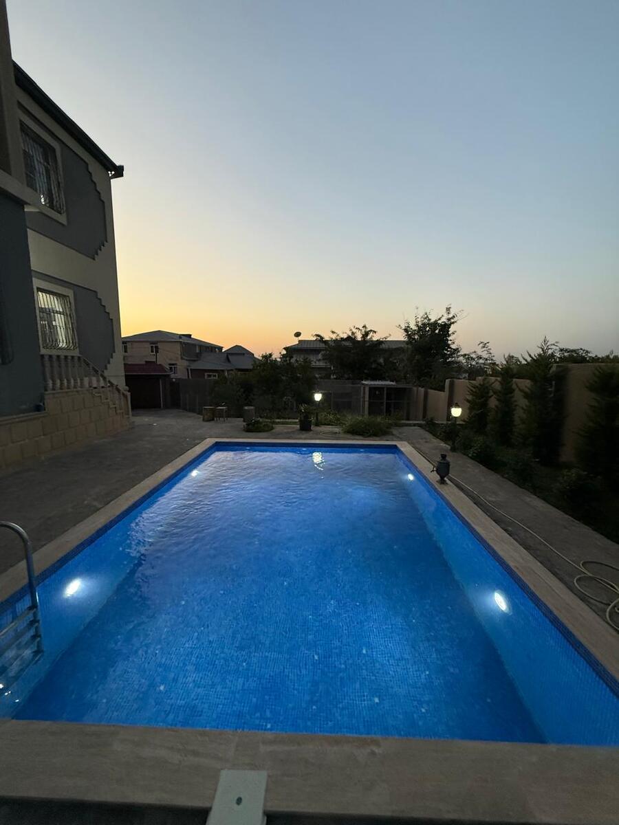 Satılır 4 otaqlı həyət evi/bağ evi 220 m² — Ev, villa, Bakı (5)