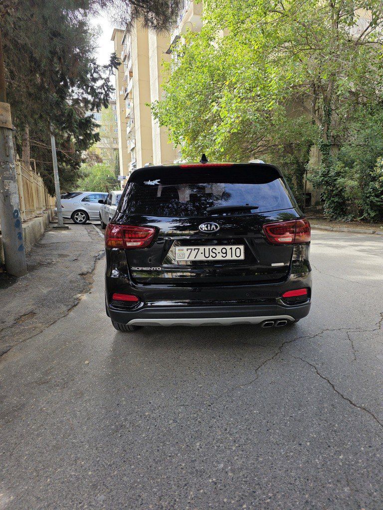 Kia Sorento, 2.0 L, 2018 il, 220 220 km 77-US-910 — Avtomobillər, Gəncə (2)