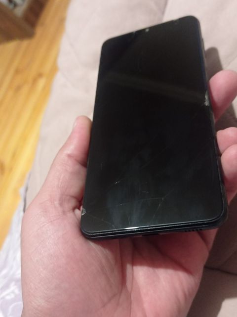 Samsung Galaxy A12 Black 64GB/4GB — Bakı