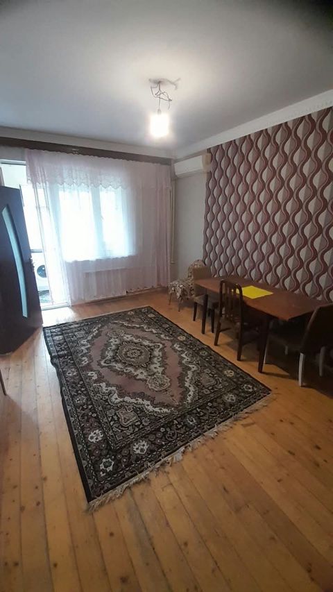 İcarəyə verilir 2 otaqlı köhnə tikili 35 m² — Bakı
