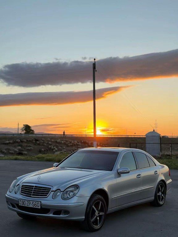 Mercedes E 320, 3.2 L, 2002 il, 300 000 km 90-ZP-560 — Avtomobillər, Gəncə (4)