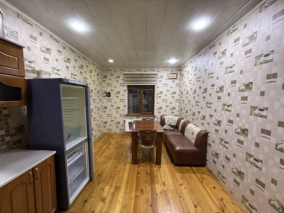 Həyət evi, Binəqədi qəs — Ev, villa, Bakı (10)