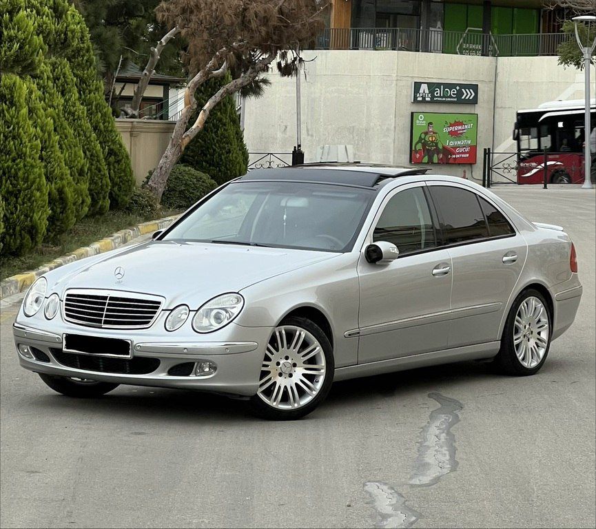 Mercedes E 240, 2.6 L, 2003 il, 256 000 km — Avtomobillər, Bakı (9)