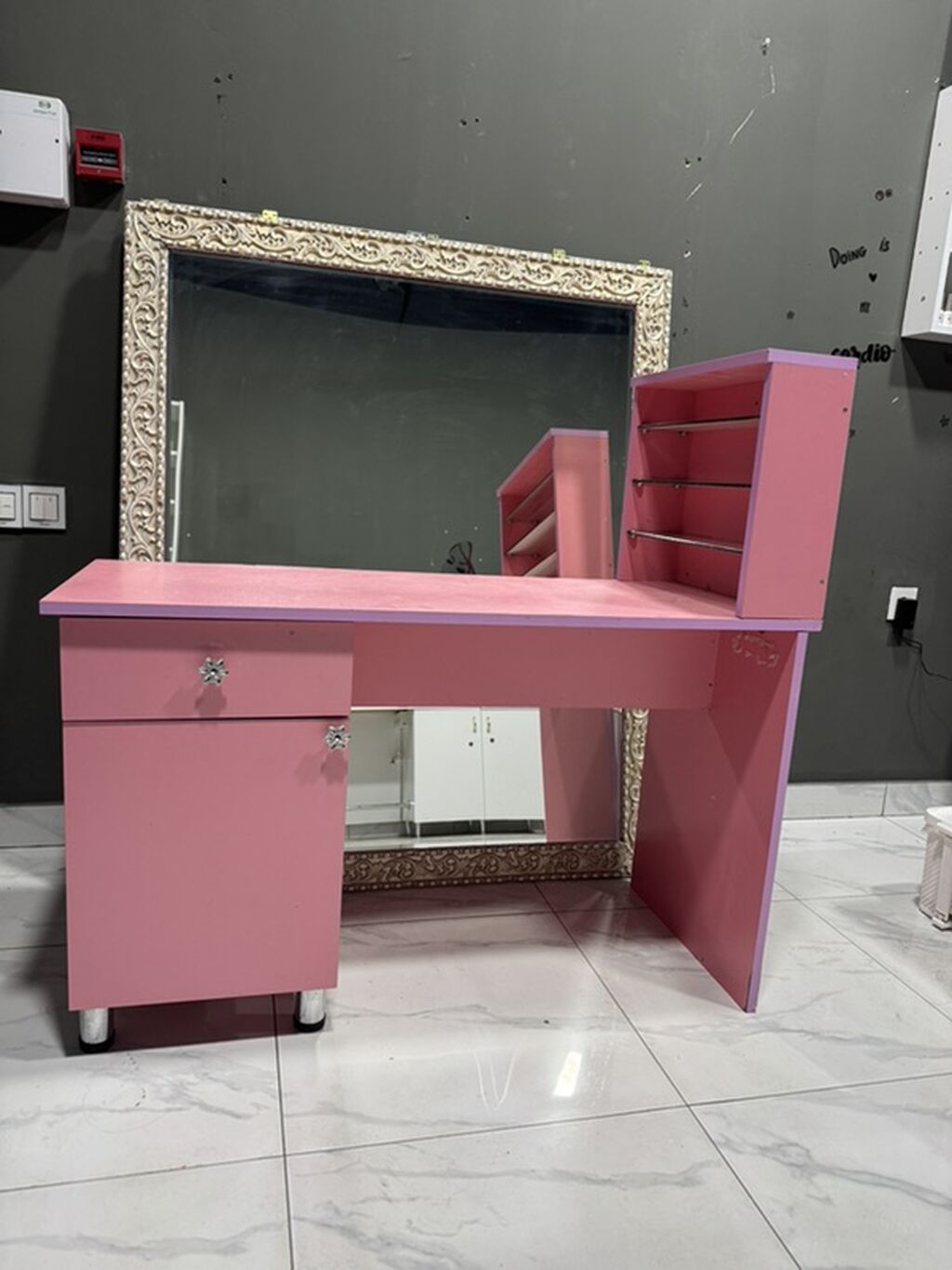 Düz masa, Siyirməli, Polkalı, Laminat — Salon mebeli, Bakı (2)