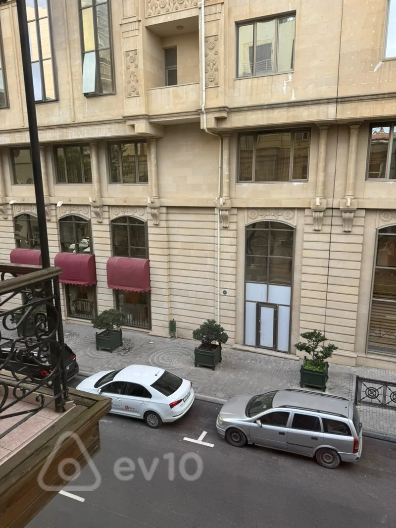 2 otaqlı mənzil, 50 m², Səid Rüstəmov 8 — günlük kirayə — Mənzil, Bakı (11)