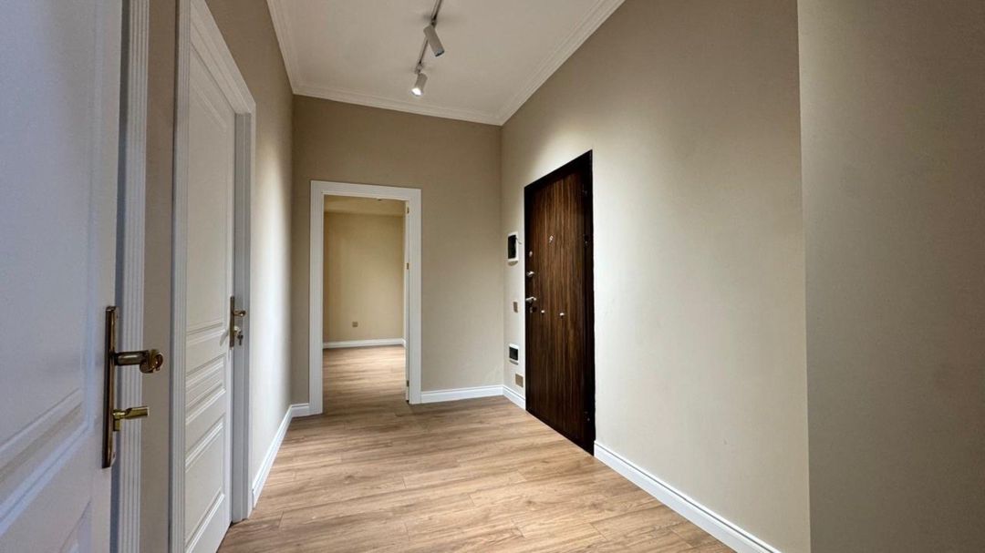 Satılır 2 otaqlı yeni tikili 77 m² — Mənzil, Bakı (7)