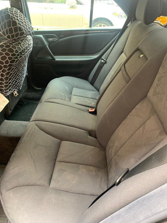 Mercedes E 230, 2.3 L, 1996 il, 300 000 km 10-UB-542 — Avtomobillər, Bakı (9)