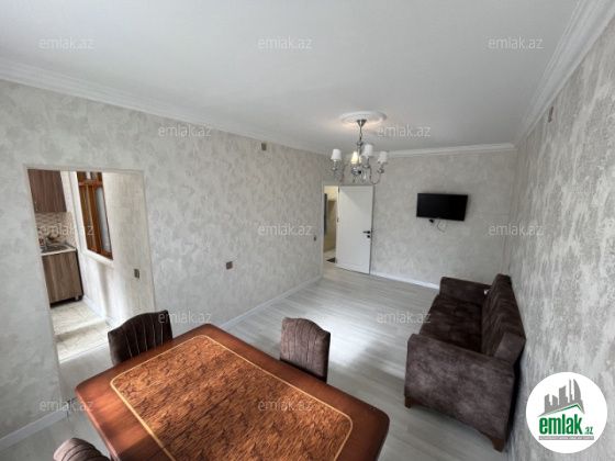 Satılır 3 otaqlı 68 m² köhnə tikili Qaraçuxur — Mənzil (2)