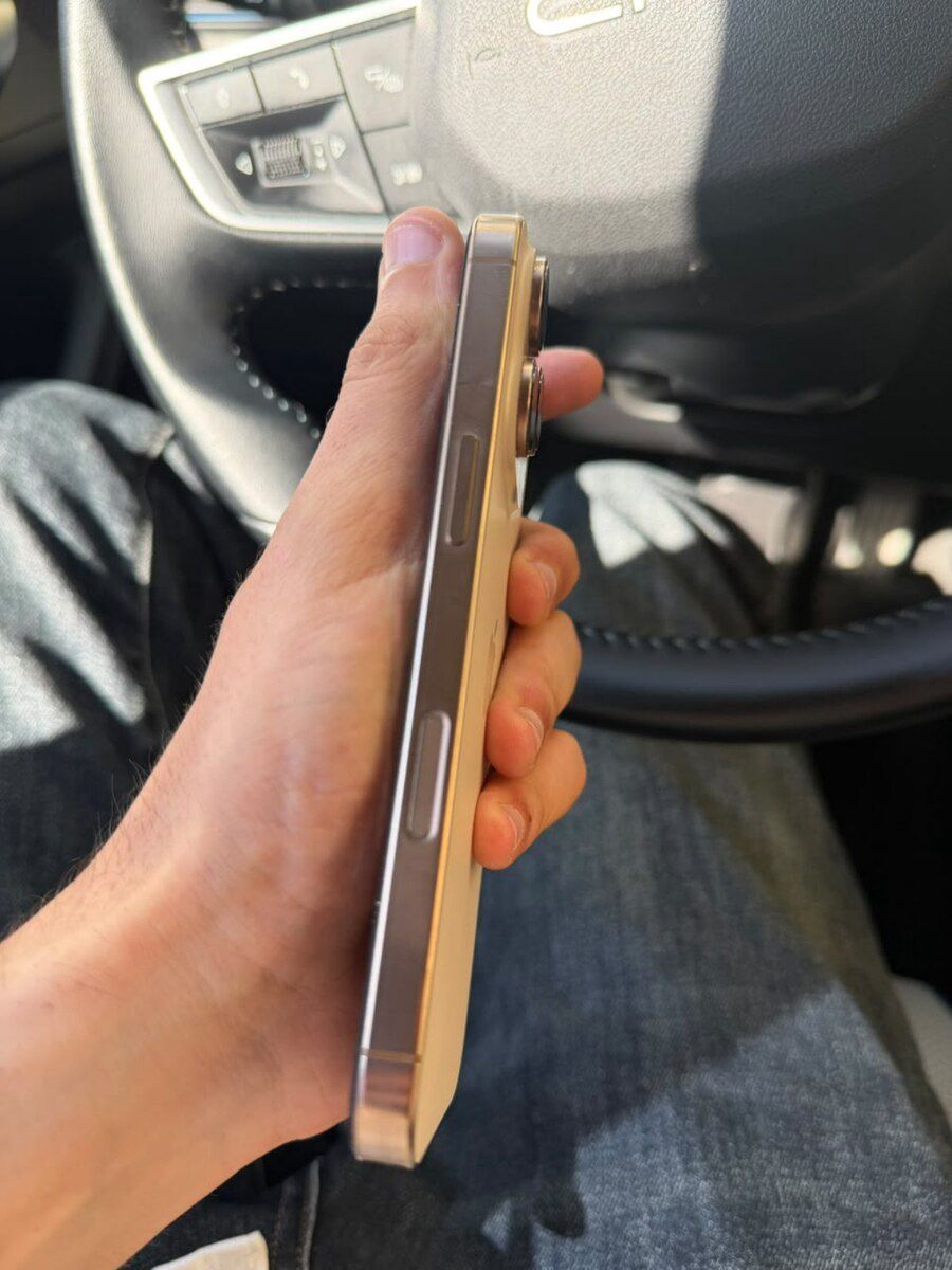 Apple iPhone 16 Pro Desert Titanium 128GB/8GB — Smartfonlar, Bakı (3)