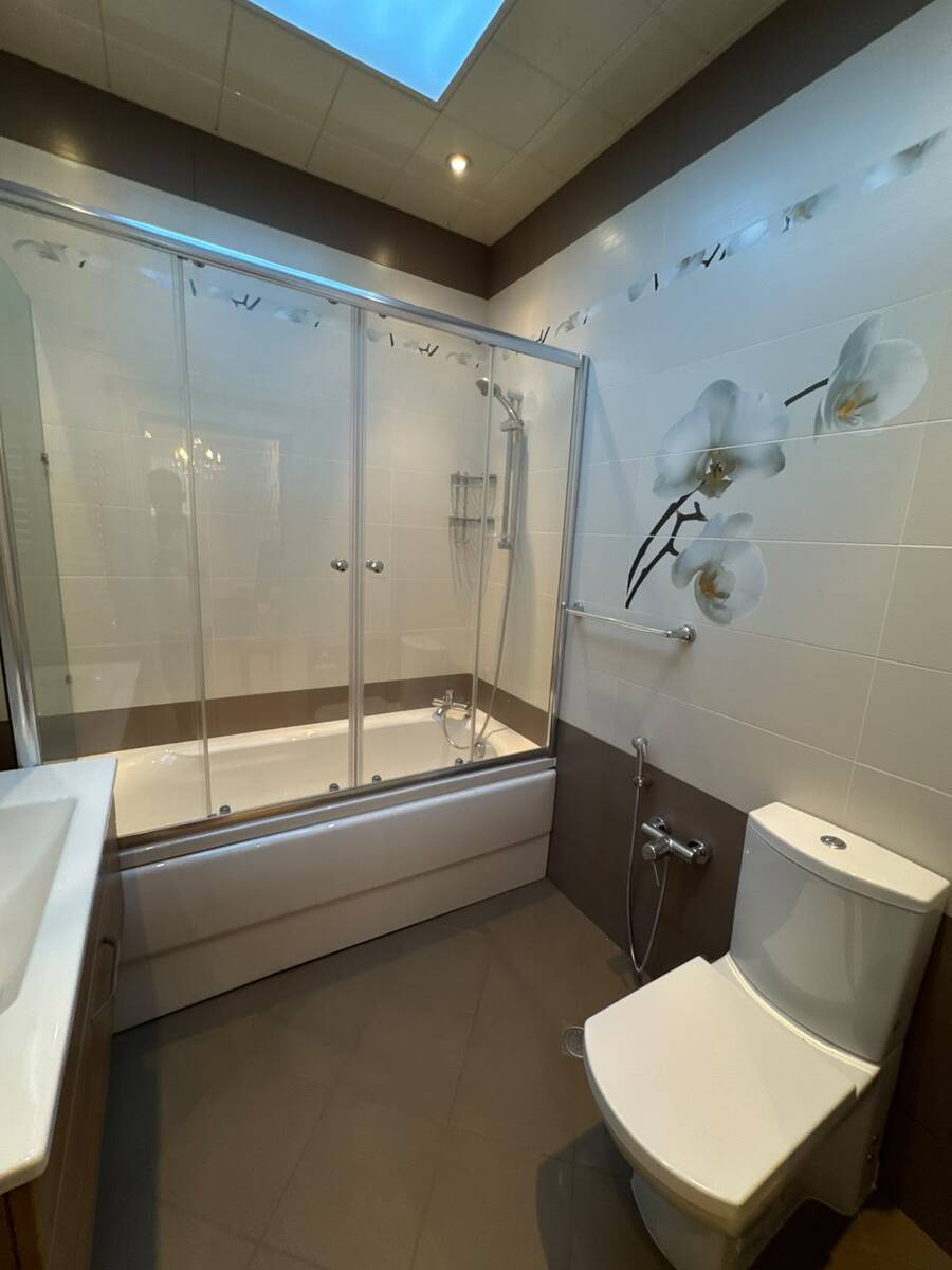 İcarəyə verilir 3 otaqlı yeni tikili 180 m² — Mənzil, Bakı (12)