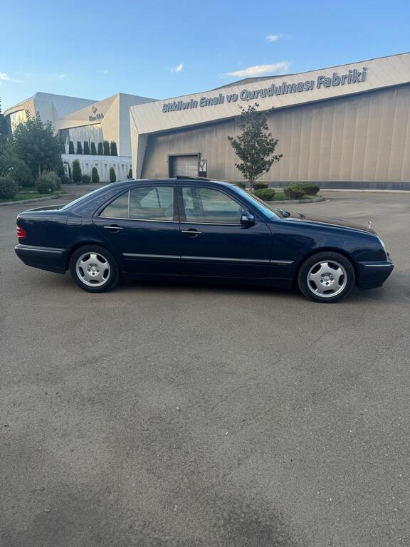 Mercedes E 240, 2.4 L, 1999 il, 235 469 km 90-ZS-379 — Avtomobillər, Tovuz (3)