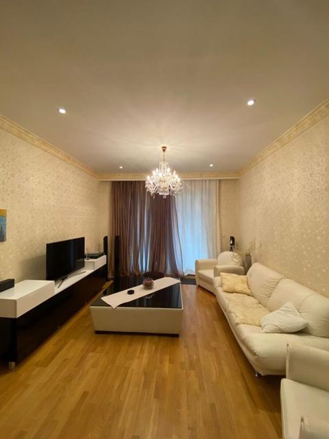 İcarəyə verilir 2 otaqlı yeni tikili 90 m² — Bakı