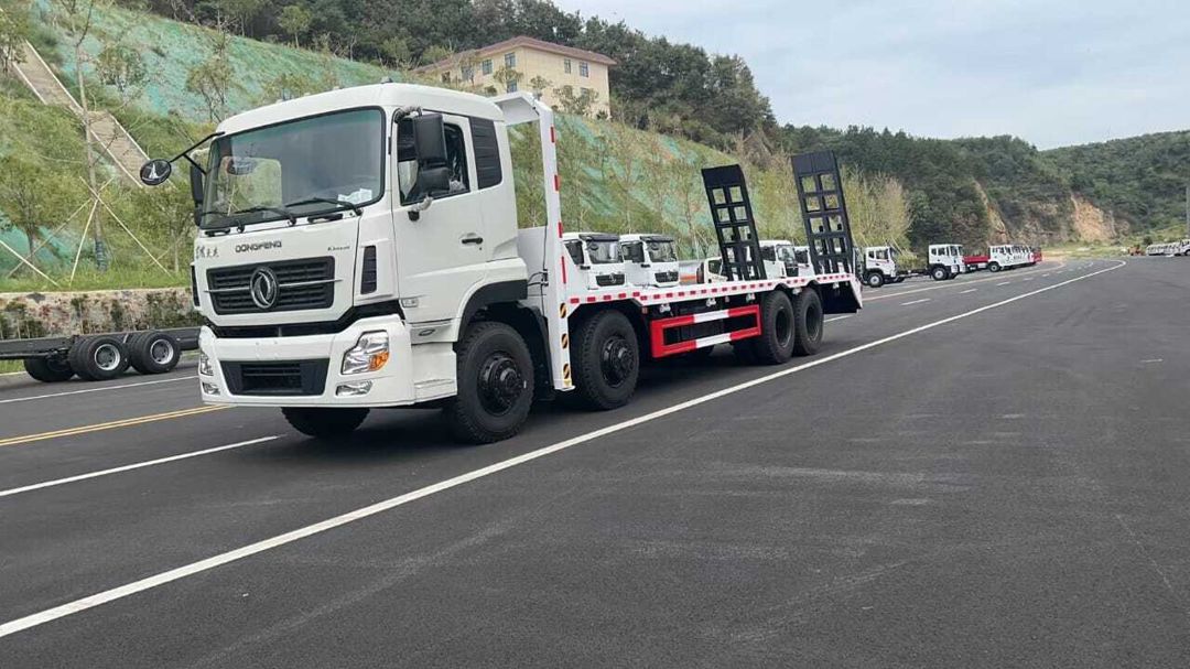 Evakuator "Dongfeng, 8x4", 2023 il — Yük avtomobilləri və qoşqular, Bakı (5)