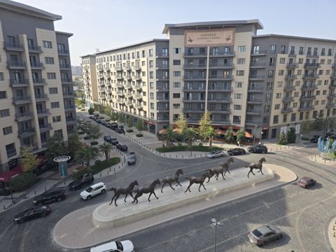 Satılır 5 otaqlı yeni tikili 254 m² — Bakı