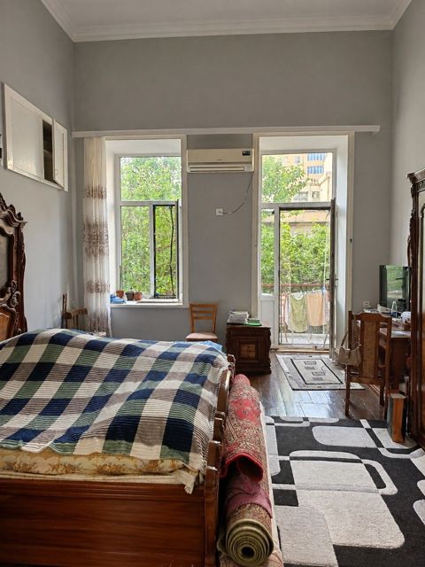 Satılır 2 otaqlı köhnə tikili 47 m² — Daire