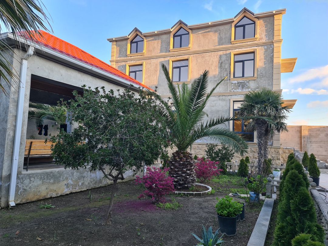 Satılır 10 otaqlı həyət evi/bağ evi 550 m² — Ev, villa, Bakı (9)
