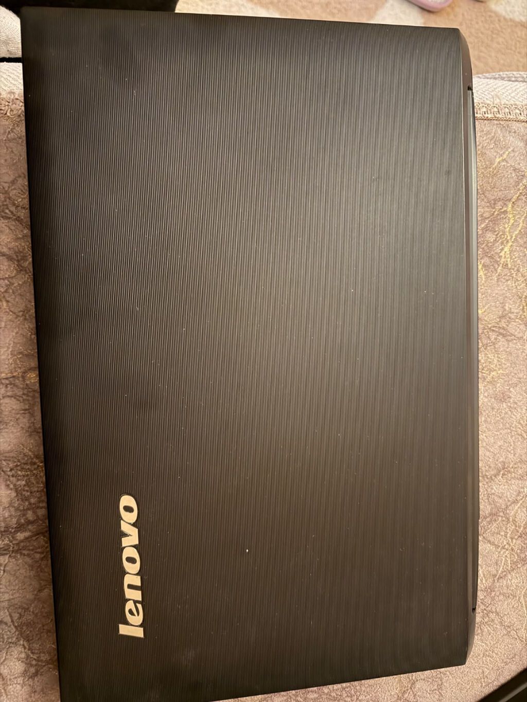 Noutbuk satilir. Coxdan istifade olunmayib, her detali ustundedi, hec — Lenovo, Bakı