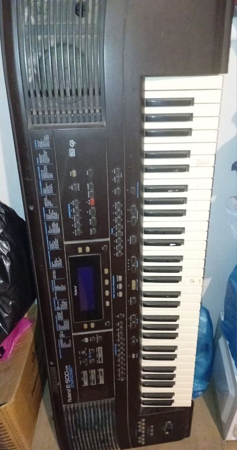 Roland E-500 OR aranjer sintezator - 61 klaviş (dinamik hissiyatlı) — Sumqayıt