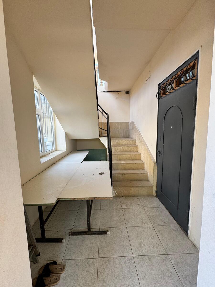 Satılır 7 otaqlı həyət evi/bağ evi 300 m² — Ev, villa, Bakı (12)