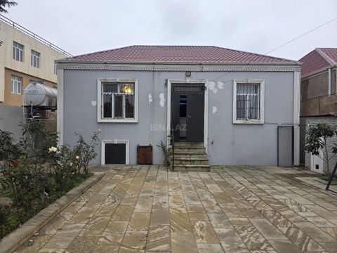 Satılır 4 otaqlı həyət evi/bağ evi 100 m² — Bakı