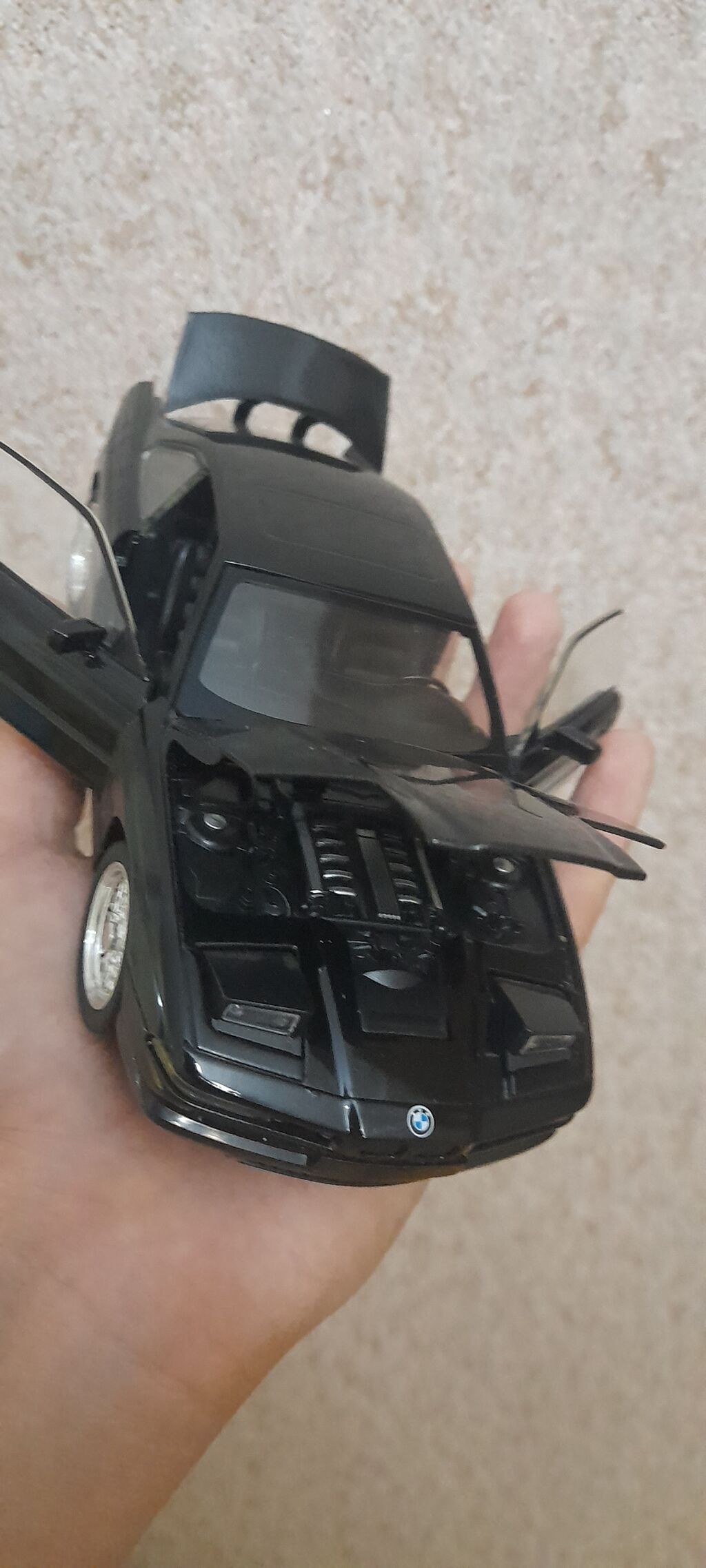 Bmw 850 CSI 1:24 Səsli və İşıqlı Hər yeri Açılır Təzədir — Modellar, Bakı (3)