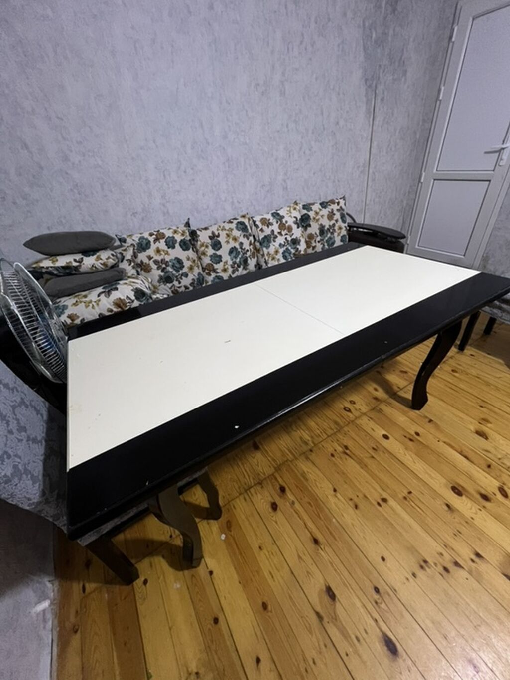 Qonaq otağı üçün açılıb-bağlanan yemək masası və 6 stul. stol acilib — Masalar və stullar, Bakı (2)