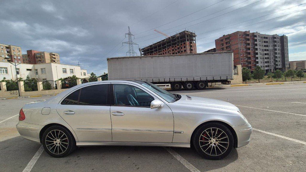 Mercedes E 220, 2.2 L, 2006 il, 275 425 km — Avtomobillər, Bakı (4)