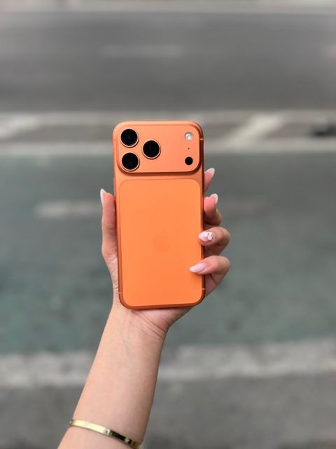 Apple iPhone 17 Pro Cosmic Orange 512GB/12GB — Bakı