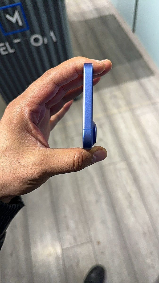 Apple iPhone 16 Ultramarine 128GB/8GB — Smartfonlar, Bakı (4)