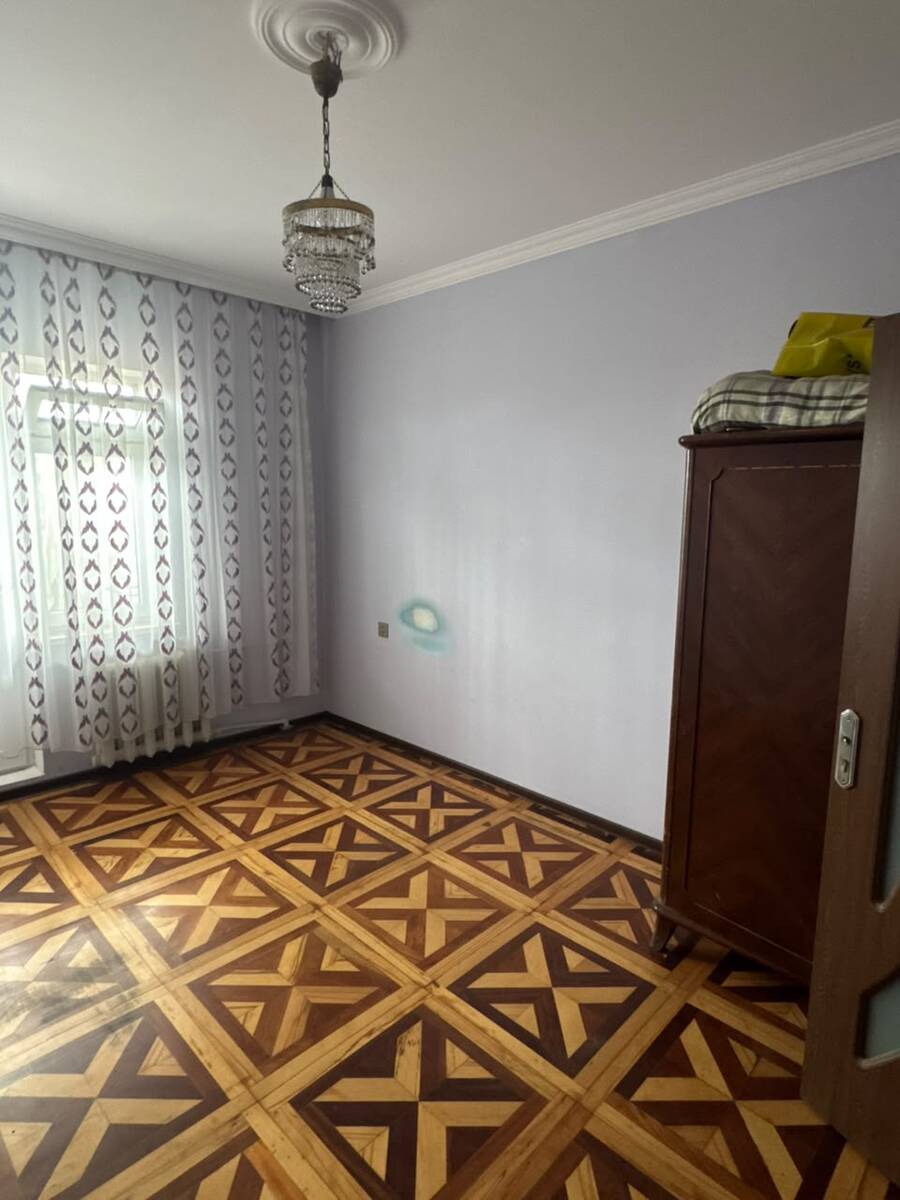 Satılır 4 otaqlı köhnə tikili 100 m² — Mənzil, Bakı (6)